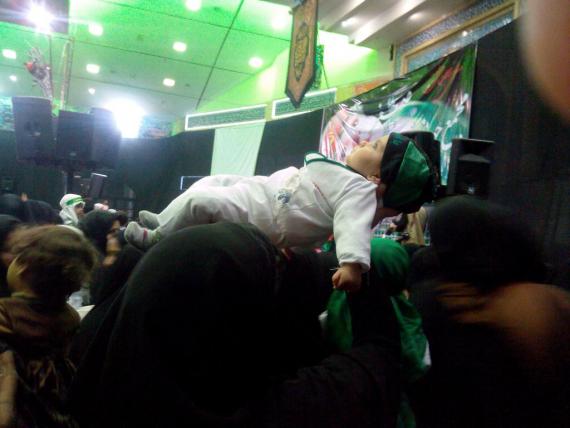 همایش با شکوه شیرخوارگان حسینی در همدان