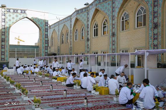 ضیافت افطار,حرم امام رضا(ع),shabnamha.ir,شبنم همدان,afkl ih,شبنم ها