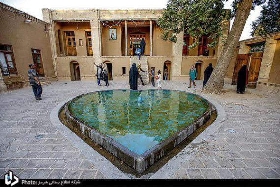 منزل امام,خمین,میراث فرهنگی,منزل پدری امام,shabnamha.ir,شبنم همدان,afkl ih,شبنم ها