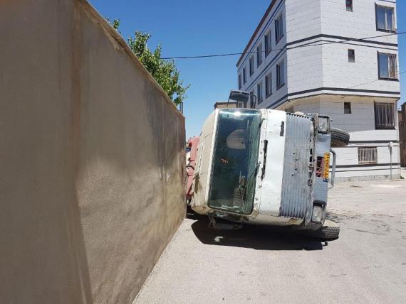 شبنم ها, shabnamha,shabnamha.ir afkl ih, شبنم همدان, فرورفتن ماشین بتن , 