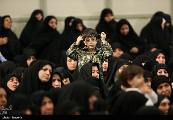 دیدار با رهبری,شهدای مدافع حرم,مرزبانان,shabnamha.ir,شبنم همدان,afkl ih,شبنم ها