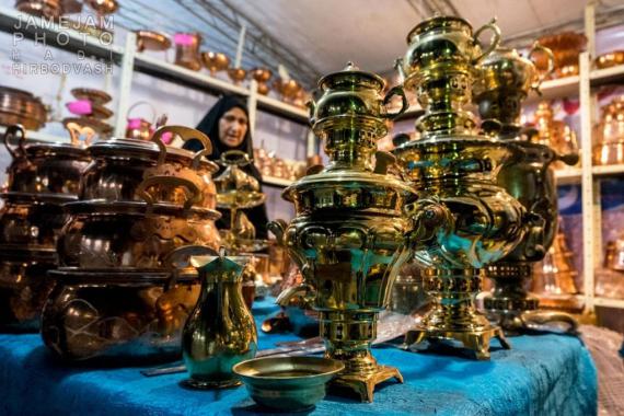 نمایشگاه,کمیته امداد,خودکفایی,اقتصاد مقاومتی,مددجویان کمیته امداد,باغ موزه قصر,shabnamha.ir,شبنم همدان,afkl ih,شبنم ها