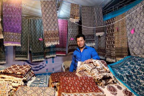 نمایشگاه,کمیته امداد,خودکفایی,اقتصاد مقاومتی,مددجویان کمیته امداد,باغ موزه قصر,shabnamha.ir,شبنم همدان,afkl ih,شبنم ها