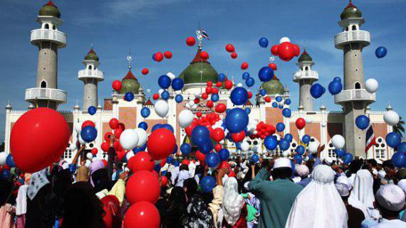 جشن عیدفطر,مسلمانان حهان,نماز عیدفطر,shabnamha.ir,شبنم همدان,afkl ih,شبنم ها