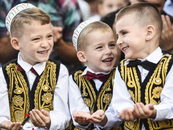 جشن عیدفطر,مسلمانان حهان,نماز عیدفطر,shabnamha.ir,شبنم همدان,afkl ih,شبنم ها