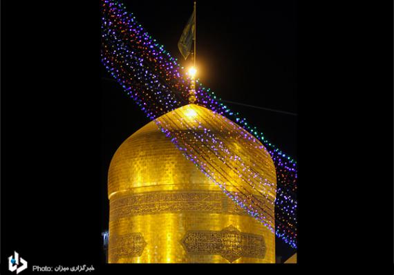 دهه کرامت,حرم مطهر رضوی,آذین بندی حرم رضوی,میلاد امام رضا(ع),shabnamha.ir,شبنم همدان,afkl ih,شبنم ها