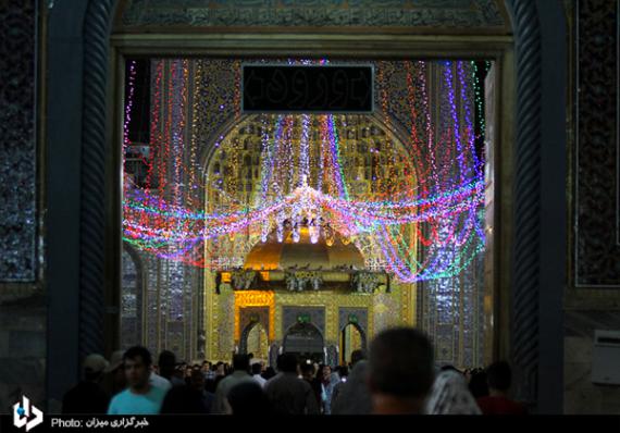 دهه کرامت,حرم مطهر رضوی,آذین بندی حرم رضوی,میلاد امام رضا(ع),shabnamha.ir,شبنم همدان,afkl ih,شبنم ها