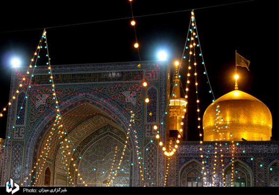 دهه کرامت,حرم مطهر رضوی,آذین بندی حرم رضوی,میلاد امام رضا(ع),shabnamha.ir,شبنم همدان,afkl ih,شبنم ها