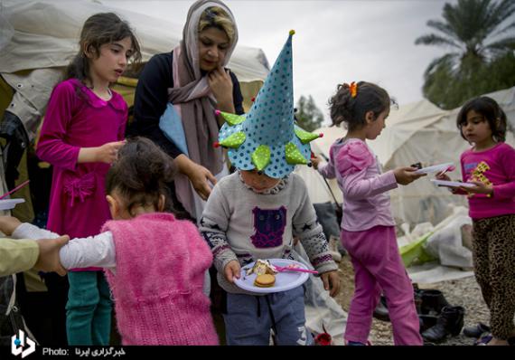 جشن تولد,کودکان کرمانشاه,زلزله زدگان,shabnamha.ir,شبنم همدان,afkl ih,شبنم ها; 