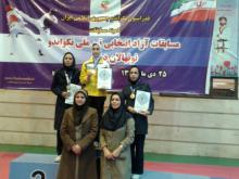 انتخاب بانوی همدانی بعنوان داور برگزیده مسابقات 
