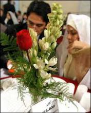 پنج تکنیک کاربردی برای ارتقای رابطه همسران جوان  زن,شوهر,همسر,خانواده, رابطه ,زوج های جوان 
