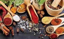 فروش دارو های قاچاق و غیر مجاز در عطاری ها ممنوع است 