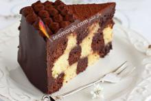 کیک شطرنجی را با یک دستور آسان درست کنید!!+ تصویر 