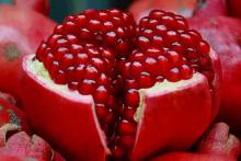  انار,فشار خون بالا,shabnamha.ir,بیماری‌های قلبی,سرطان,شبنم همدان,afkl ih