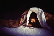 نوموفوبیا,موبایل هراسی,تلفن همراه,کودکان استثنائی,اضطراب,اختلال ترس,ترس از نداشتن موبایل,shabnamha.ir,afkl ih,شبنم همدان