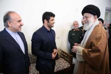 آیت الله خامنه ای,علیرضا کریمی,کشتی گیر,shabnamha.ir,شبنم همدان,afkl ih,شبنم ها; 