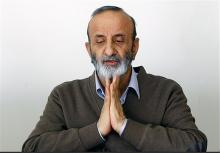 حاج حسن شایانفر گنجینه اسرار انقلاب جان به جانآفرین تسلیم کرد نیروهای انقلابی,شبنم ها,حاج حسن شایانفر,گنجینه اسرار انقلاب,شبنم همدان,مشاور فرهنگی روزنامه کیهان